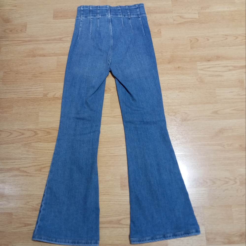 We The Free Jayde High-Waisted Flare Jeans. HEMMED. Size 25. - Picture 7 of 13